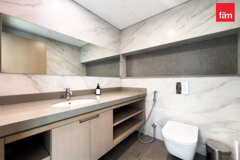 Apartment in Downtown Dubai (Downtown Burj Dubai), Dubai 3 bedrooms, 223 sq.m. № 93724 - photo 23