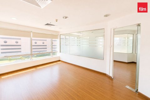 Office in Dubai 90.4 sq.m. № 134766 - photo 10