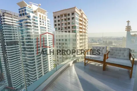 Apartment in Dubai Marina, Dubai 2 bedrooms, 110 sq.m. № 92825 - photo 19