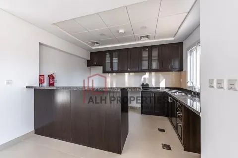 Townhouse in Dubai Land, Dubai 3 bedrooms, 260 sq.m. № 92828 - photo 7