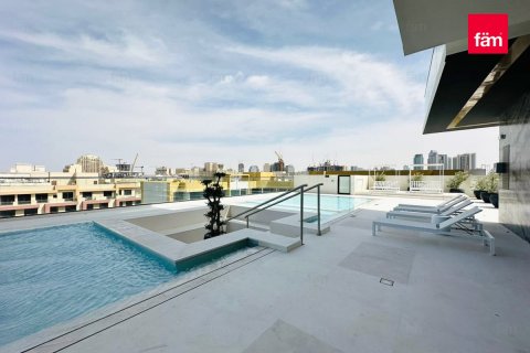 Снять в аренду квартиру в Дубае: 2 спальни, 108.8м², № 60242 - фото 1