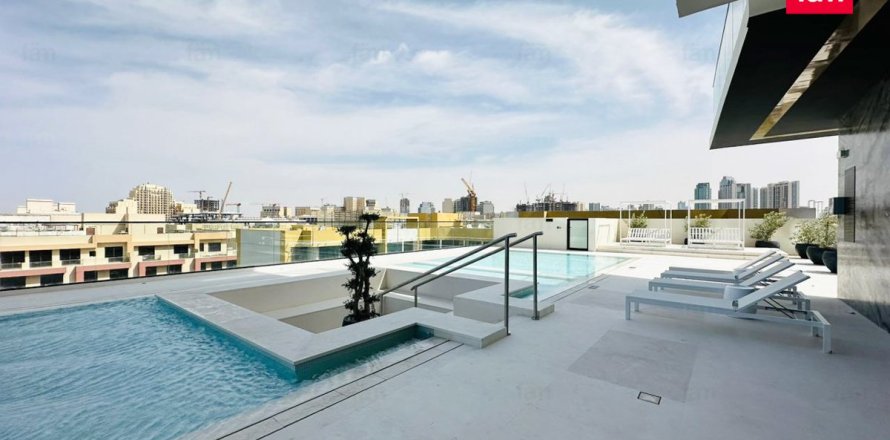 Квартира в Дубае, 2 спальни, 108.8м², № 60242