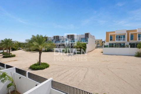 Townhouse in Al Furjan, Dubai 4 bedrooms, 166.2 sq.m. № 143169 - photo 30