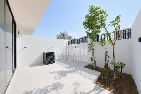 Townhouse in Al Furjan, Dubai 4 bedrooms, 166.2 sq.m. № 143169 - photo 25