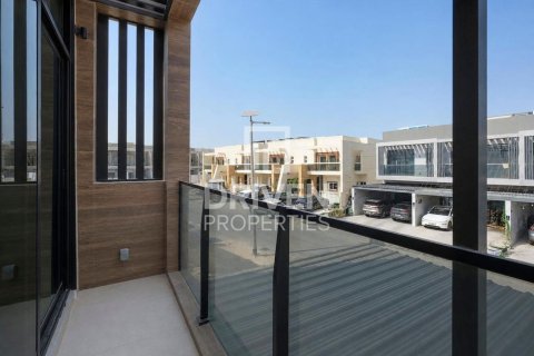 Townhouse in Al Furjan, Dubai 4 bedrooms, 166.2 sq.m. № 143169 - photo 27