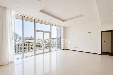 Apartment in Tiara Residences, Palm Jumeirah, Dubai 2 bedrooms, 155.8 sq.m. № 143166