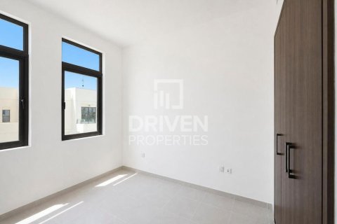 Villa in Mira Oasis, Reem, Dubai 3 bedrooms, 260.13 sq.m. № 143165 - photo 15
