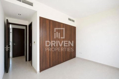 Villa in Mira Oasis, Reem, Dubai 3 bedrooms, 260.13 sq.m. № 143165 - photo 11