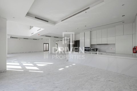 Villa en District One, Mohammed Bin Rashid City, Dubai, 6 dormitorios, 1124.96 m², № 125247 - foto 4