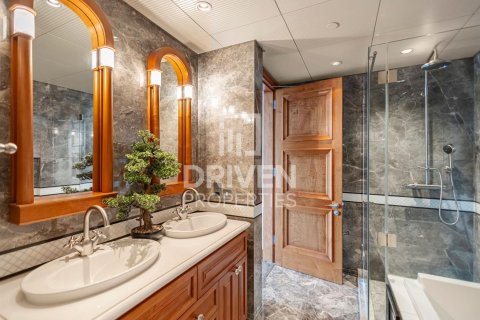 Apartment in Downtown Dubai (Downtown Burj Dubai), Dubai 2 bedrooms, 159 sq.m. № 86723 - photo 15