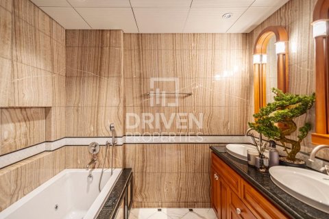 Apartment in Downtown Dubai (Downtown Burj Dubai), Dubai 2 bedrooms, 159 sq.m. № 86723 - photo 14