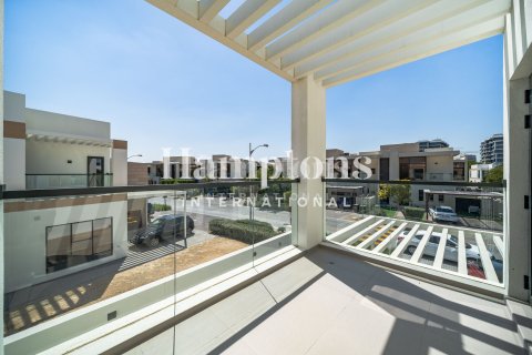 Снять в аренду таунхаус в DAMAC Hills (Akoya by DAMAC), Дубай: 4 спальни, 261.05743000м², № 77583 - фото 19