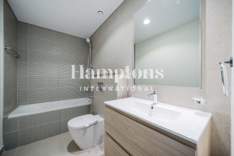 Снять в аренду таунхаус в DAMAC Hills (Akoya by DAMAC), Дубай: 4 спальни, 261.05743000м², № 77583 - фото 15