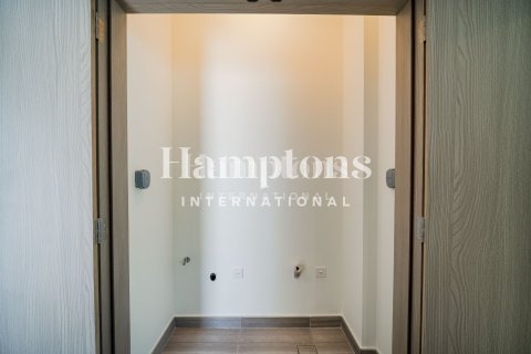 Снять в аренду таунхаус в DAMAC Hills (Akoya by DAMAC), Дубай: 4 спальни, 261.05743000м², № 77583 - фото 5