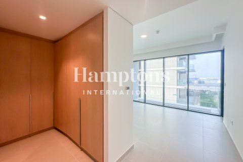 Apartamento en Mina Rashid, Dubai, 2 dormitorios, 111.54027083 m², № 77586 - foto 18