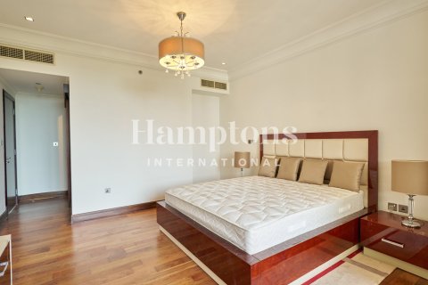 Снять в аренду квартиру в FIVE Palm Jumeirah, Пальма Джумейра, Дубай: 2 спальни, 163.23057100м², № 77582 - фото 19