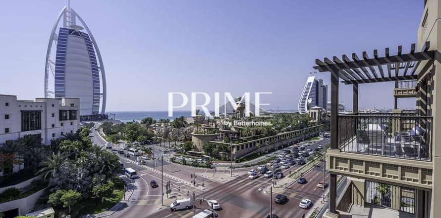 Квартира в Умм-Сукейме, Дубай, 4 спальни, 356м², № 24954