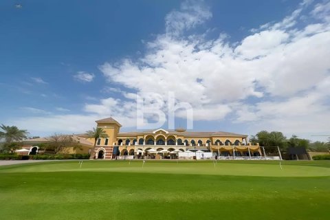 Купить квартиру в Dubai Sports City, Дубай: 29м², № 24952 - фото 3