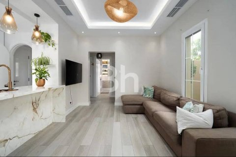 Villa en The Springs, Dubai, 3 dormitorios, 336 m², № 24951 - foto 18