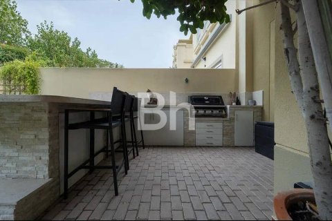 Villa en The Springs, Dubai, 3 dormitorios, 336 m², № 24951 - foto 16