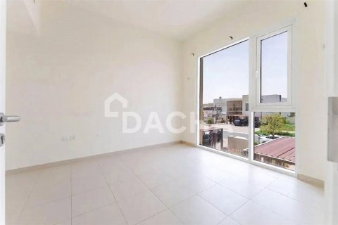 Apartment in EMAAR South, Dubai South (Dubai World Central), Dubai 2 bedrooms, 121 sq.m. № 104776 - photo 8