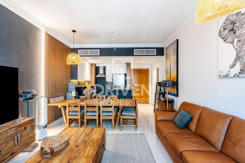 Apartment in Capital Bay, Business Bay, Dubai 2 bedrooms, 114 sq.m. № 20682 - photo 2