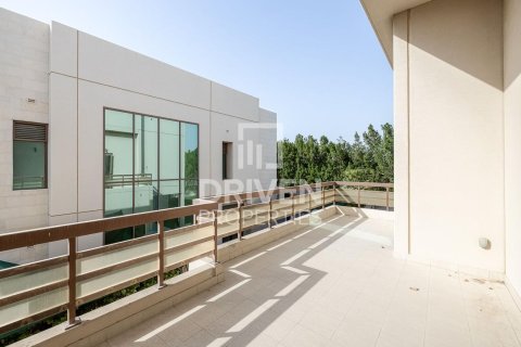 Villa en Meydan, Dubai, 5 dormitorios, 604 m², № 20618 - foto 19
