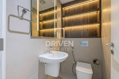 Apartment in Business Bay, Dubai 2 bedrooms, 104.14 sq.m. № 129527 - photo 7
