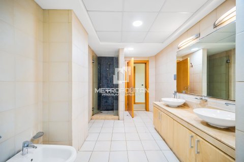 Appartement à Shoreline Apartments, Palm Jumeirah, Dubai, 3 chambres, 204 m², № 73795 - photo 18