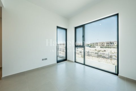 Townhouse in Arabian Ranches 2, Dubai 3 bedrooms, 140.00017585 sq.m. № 72017 - photo 4