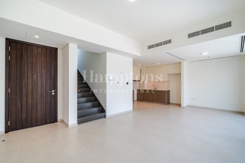 Townhouse in The Valley, Dubai 3 bedrooms, 173.99988676 sq.m. № 72024 - photo 6