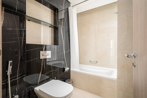 Apartment in Jumeirah Lake Towers, Dubai 1 bedroom, 80.02 sq.m. № 133997 - photo 6