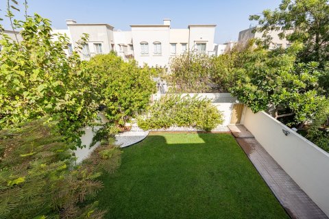 Villa en The Springs, Dubai, 2 dormitorios, 163.75 m², № 133996 - foto 3