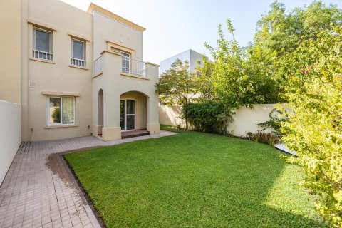 Villa en The Springs, Dubai, 2 dormitorios, 163.75 m², № 133996
