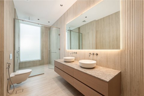 Villa in Dubai 4 bedrooms, 1505.77 sq.m. № 133998 - photo 6