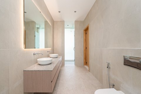 Villa in Dubai 4 bedrooms, 1505.77 sq.m. № 133998 - photo 10