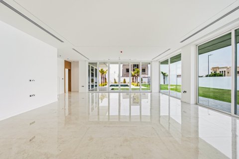 Villa in Dubai 4 bedrooms, 1505.77 sq.m. № 133998 - photo 26