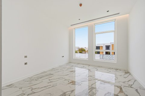 Villa in Dubai 4 bedrooms, 1505.77 sq.m. № 133998 - photo 19