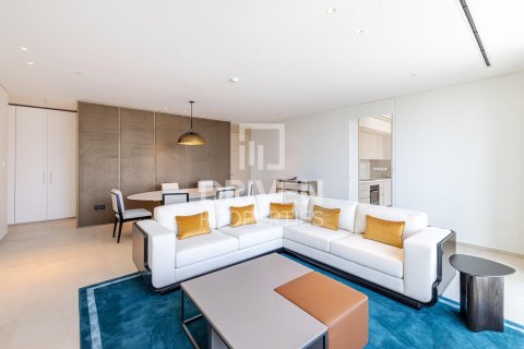 Apartment in Al Satwa, Dubai 3 bedrooms, 168.71 sq.m. № 136623 - photo 2