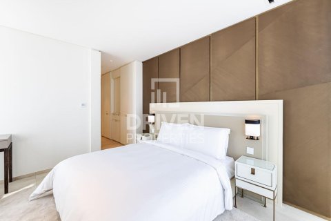 Apartment in Al Satwa, Dubai 3 bedrooms, 168.71 sq.m. № 136623 - photo 6