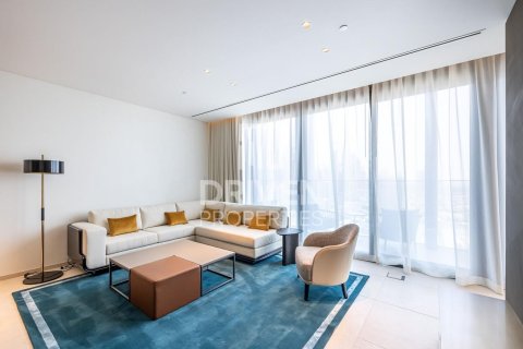 Apartment in Al Satwa, Dubai 2 bedrooms, 126.63 sq.m. № 136622 - photo 3
