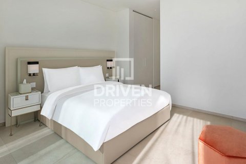 Apartment in Al Satwa, Dubai 2 bedrooms, 126.63 sq.m. № 136622 - photo 7