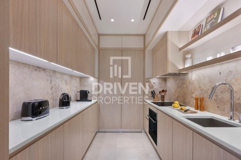Apartment in Al Satwa, Dubai 2 bedrooms, 126.63 sq.m. № 136622 - photo 20