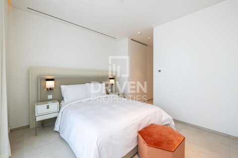 Apartment in Al Satwa, Dubai 2 bedrooms, 126.63 sq.m. № 136622 - photo 11