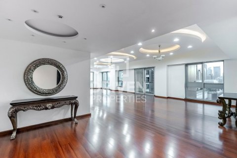 Apartamento en Executive Towers, Business Bay, Dubai, 4 dormitorios, 320 m², № 18967 - foto 2