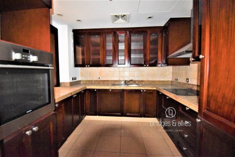 Apartamento en Old Town, Dubai, 1 dormitorio, 85 m², № 96049 - foto 5