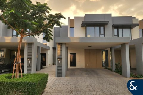 Adosado en The Valley, Dubai, 3 dormitorios, 179 m², № 79107 - foto 2