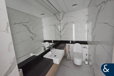 Apartamento en Banyan Tree Residences Hillside Dubai, Jumeirah Lake Towers, Dubai, 2 dormitorios, 135 m², № 79111 - foto 12