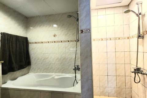 Appartement à Jumeirah Lake Towers, Dubai, 1 chambre, 69.9 m², № 42639 - photo 8