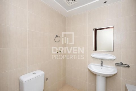 Apartment in Royal Residence, Dubai Sports City, Dubai 3 bedrooms, 240.62 sq.m. № 135832 - photo 24